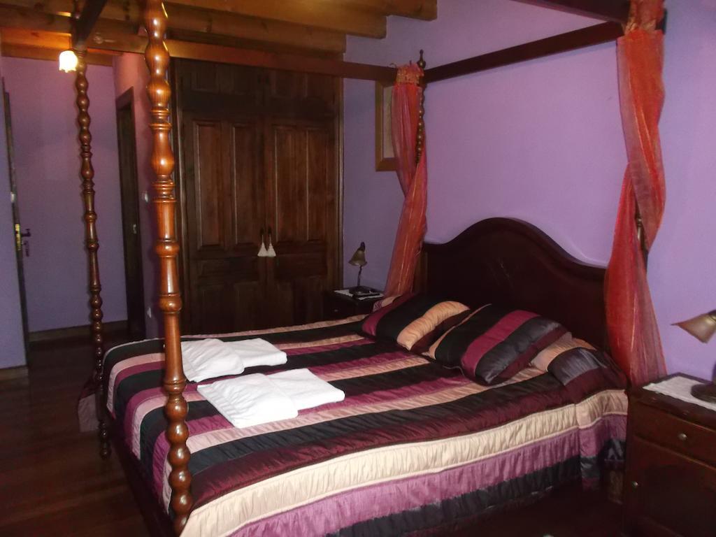 Hotel Rural El Rincon De Gadea Santa Gadea  Room photo
